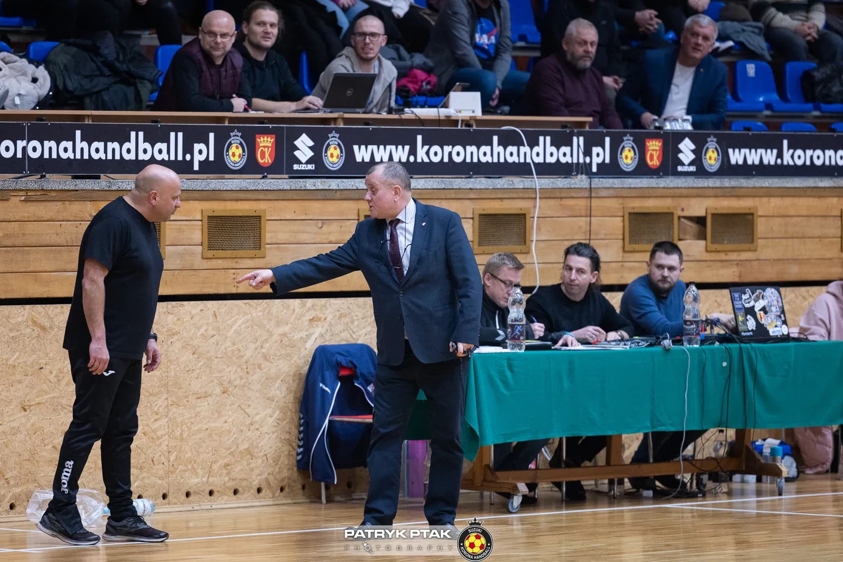 Suzuki Korona Handball Kielce vs Handball Warszawa