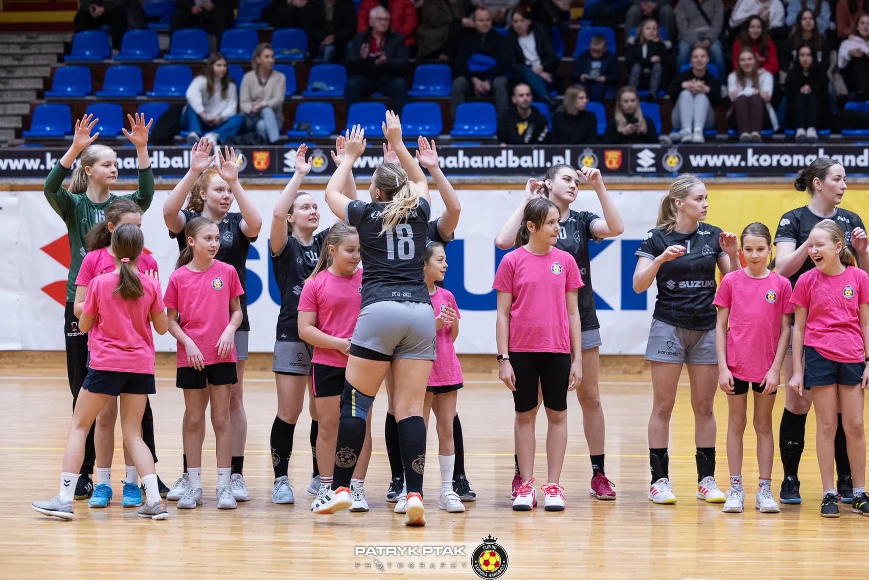Suzuki Korona Handball Kielce vs Handball Warszawa