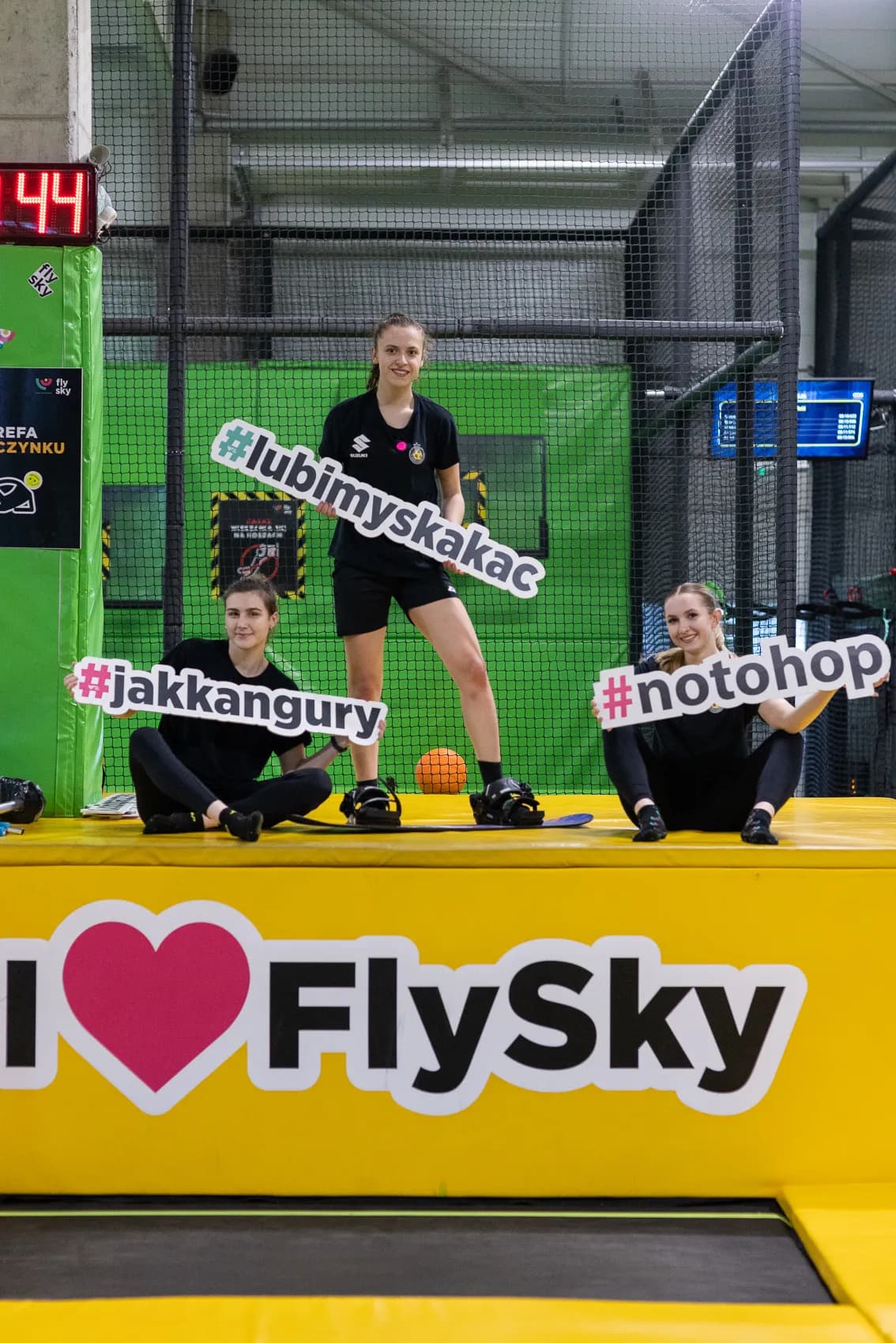 Roztrenowanie: Park Rozrywki FlySky