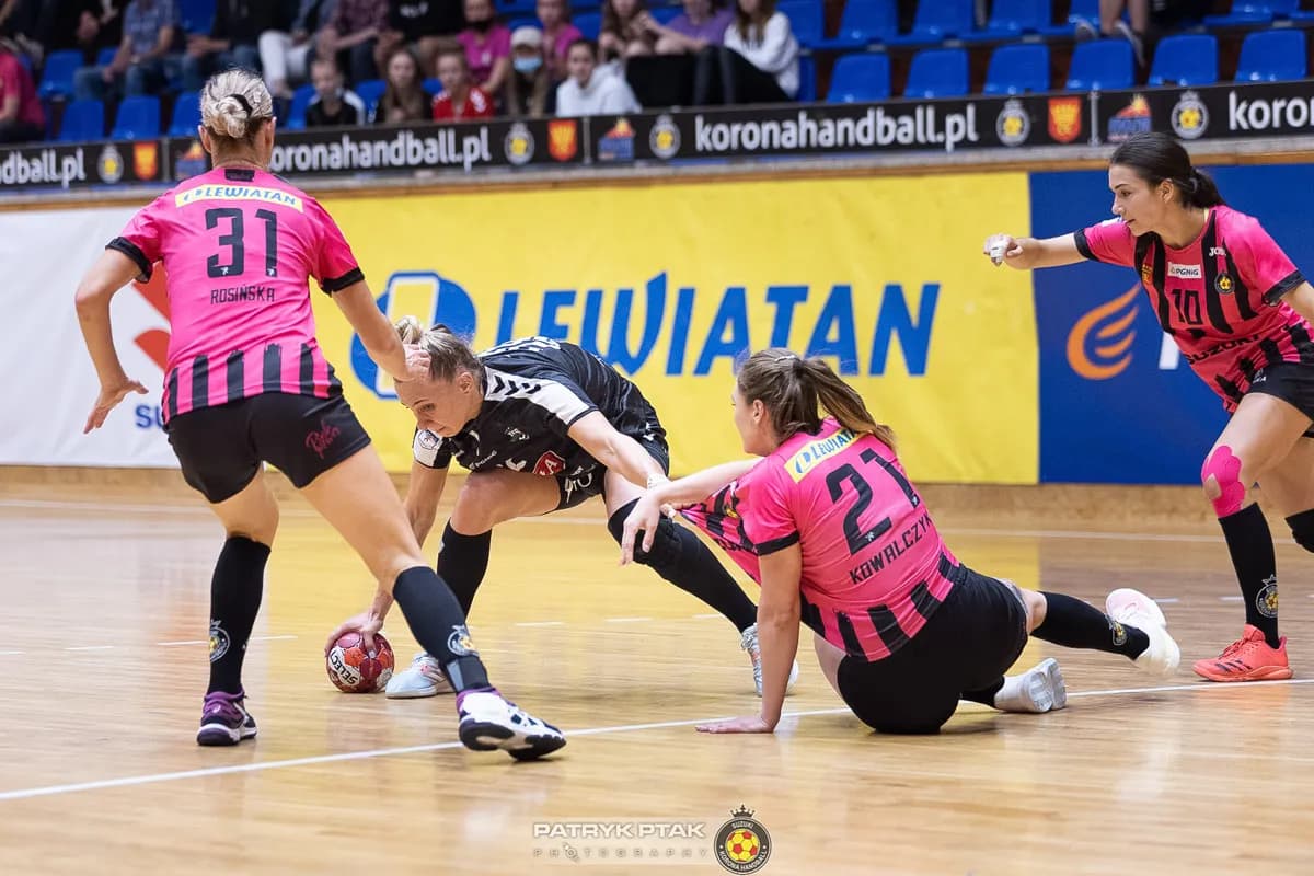 Suzuki Korona Handball Kielce – MKS Funfloor Perła Lublin 22:29