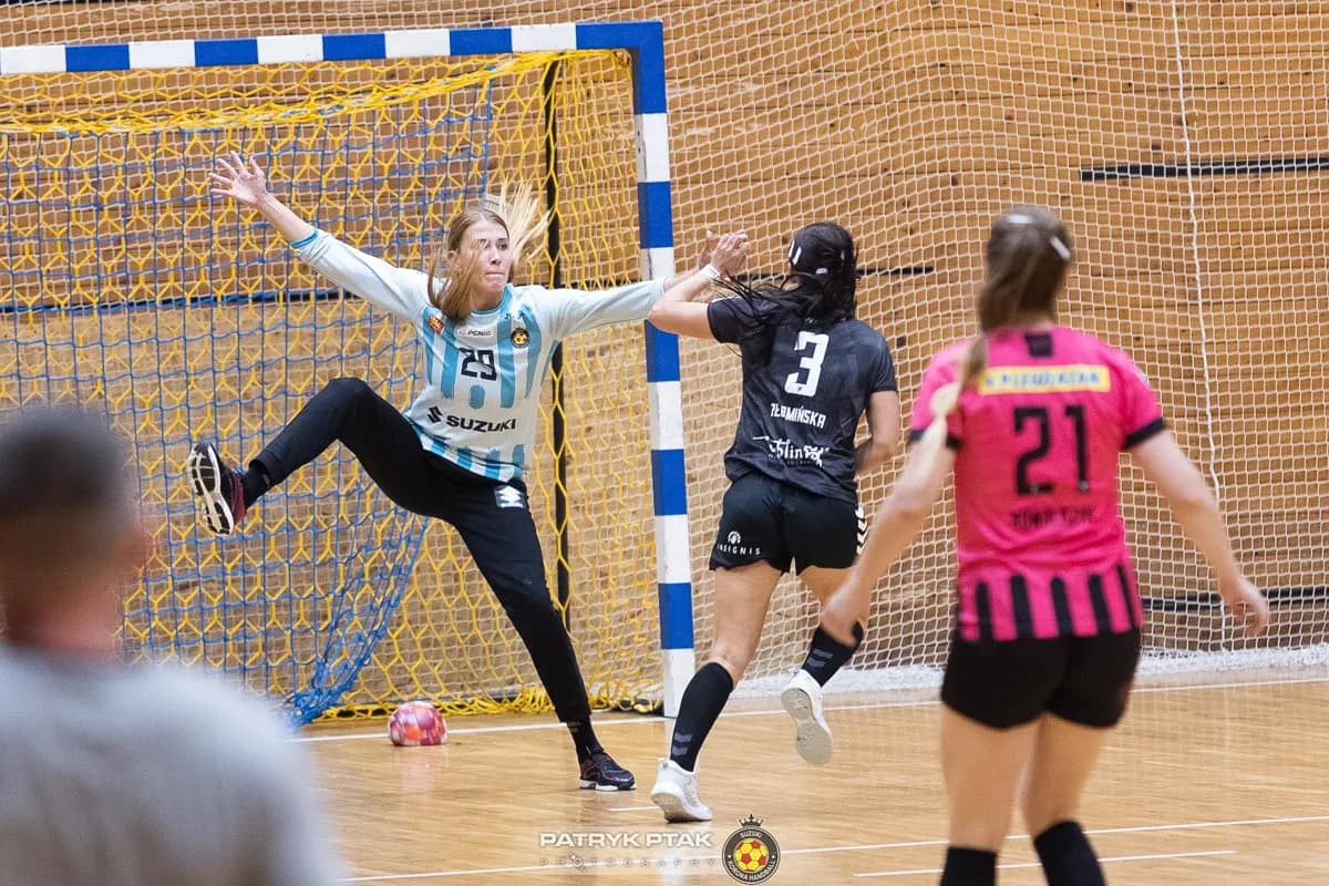Suzuki Korona Handball Kielce – MKS Funfloor Perła Lublin 22:29