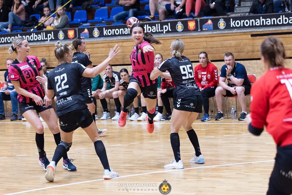Suzuki Korona Handball Kielce – MKS Funfloor Perła Lublin 22:29