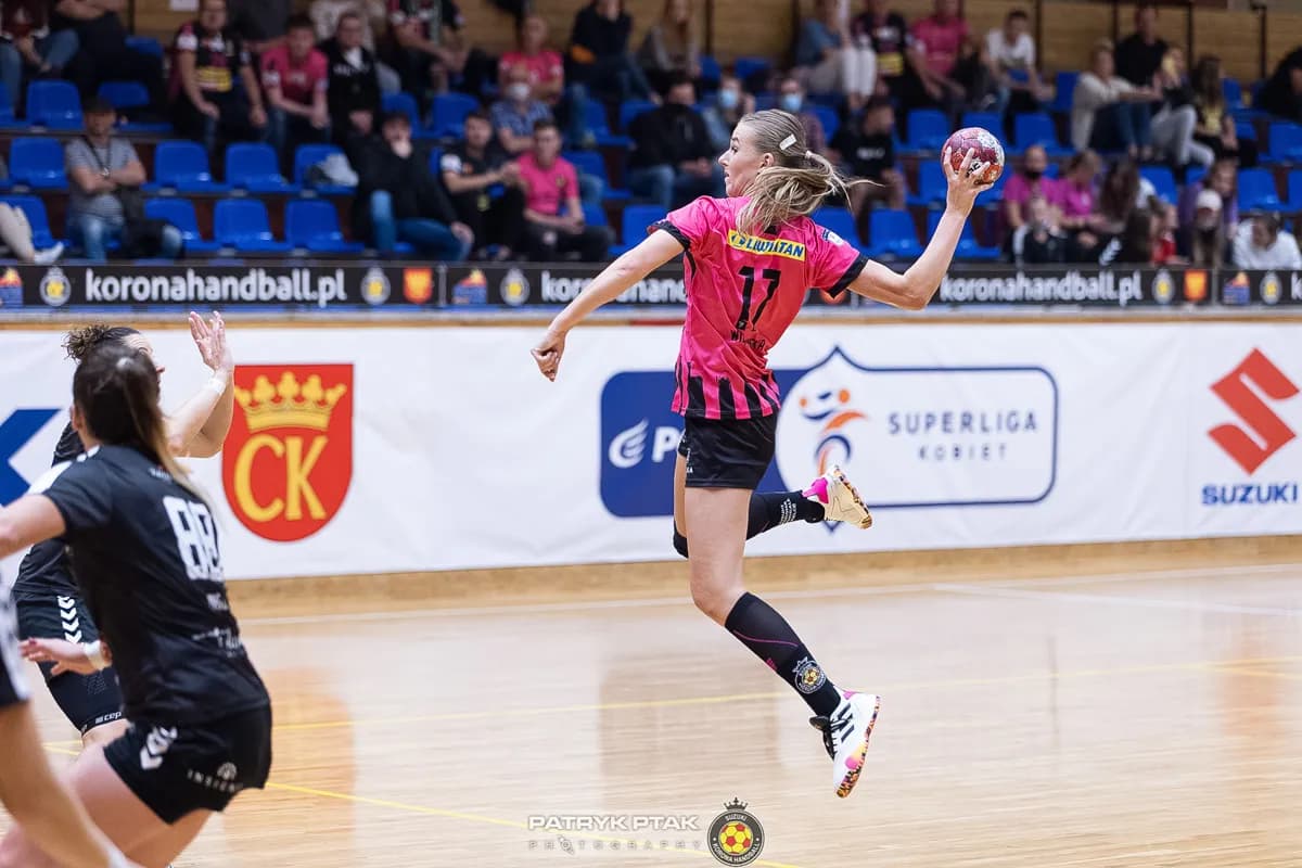 Suzuki Korona Handball Kielce – MKS Funfloor Perła Lublin 22:29