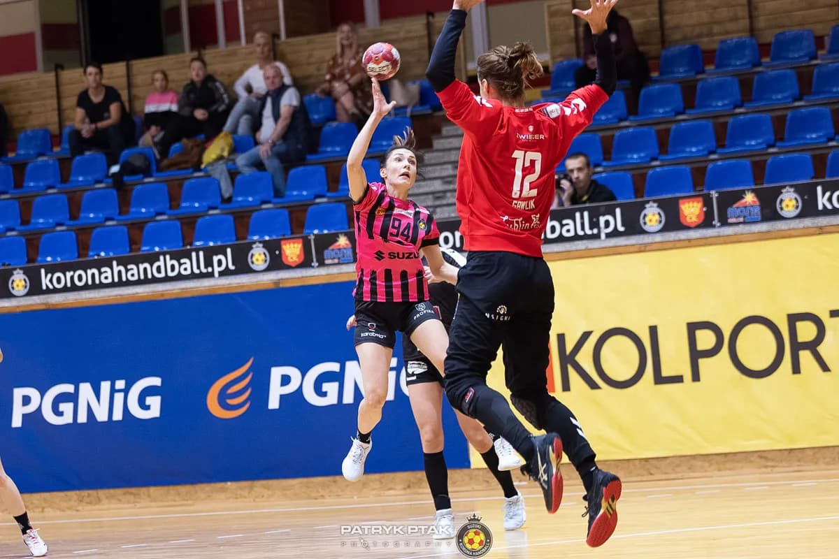 Suzuki Korona Handball Kielce – MKS Funfloor Perła Lublin 22:29