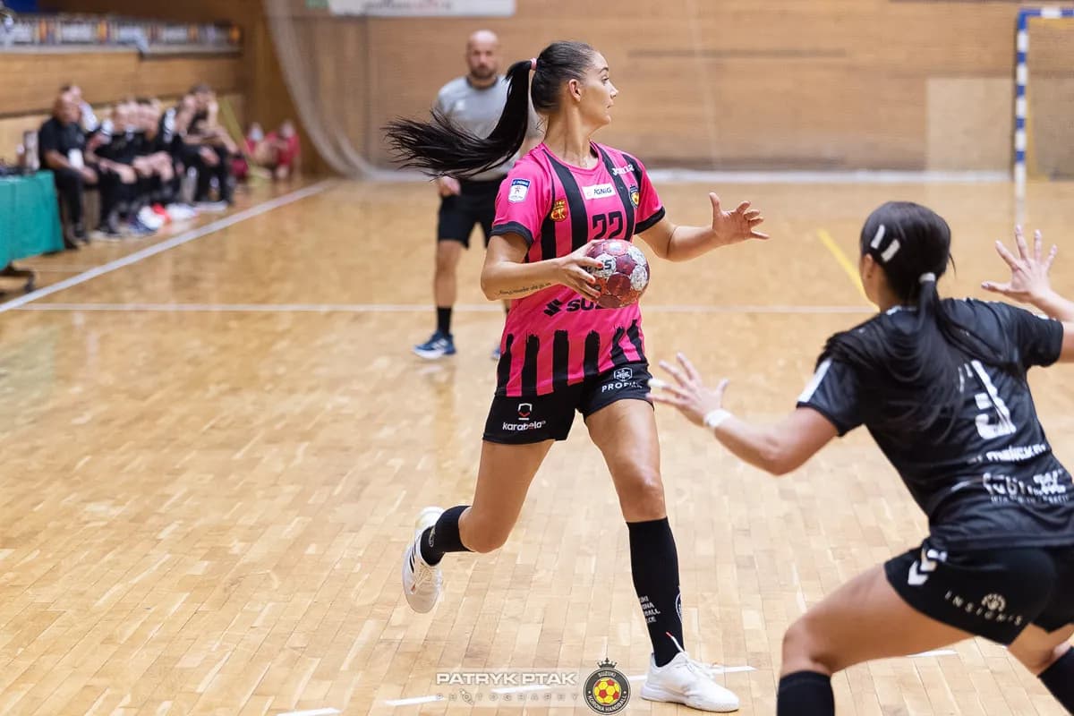 Suzuki Korona Handball Kielce – MKS Funfloor Perła Lublin 22:29