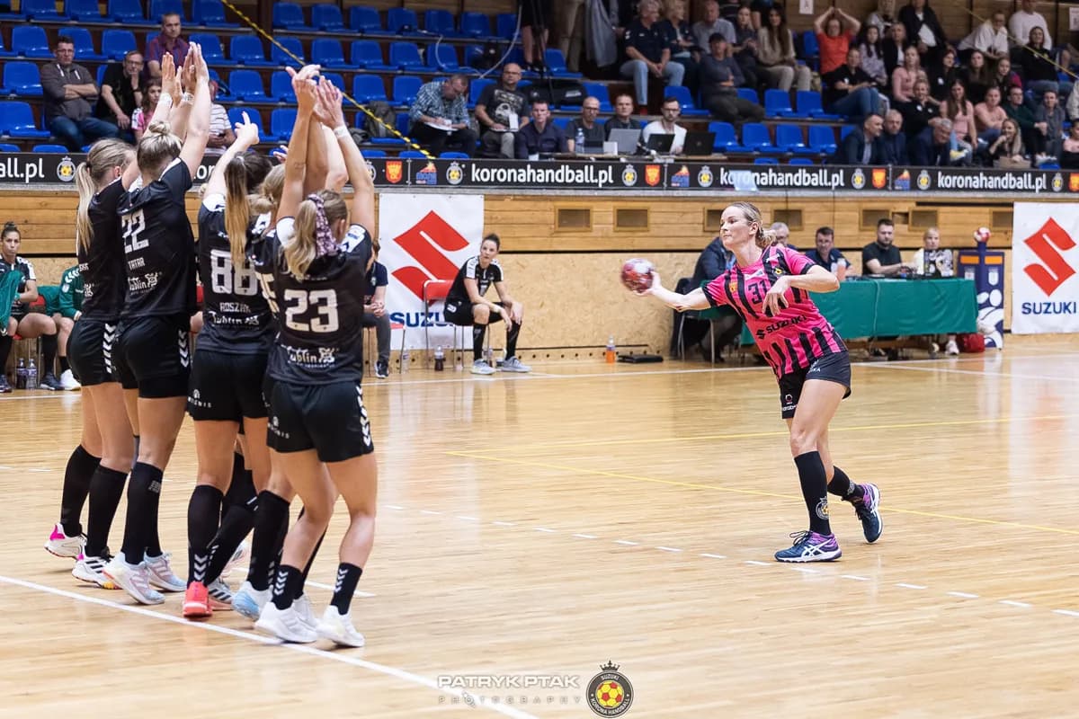 Suzuki Korona Handball Kielce – MKS Funfloor Perła Lublin 22:29