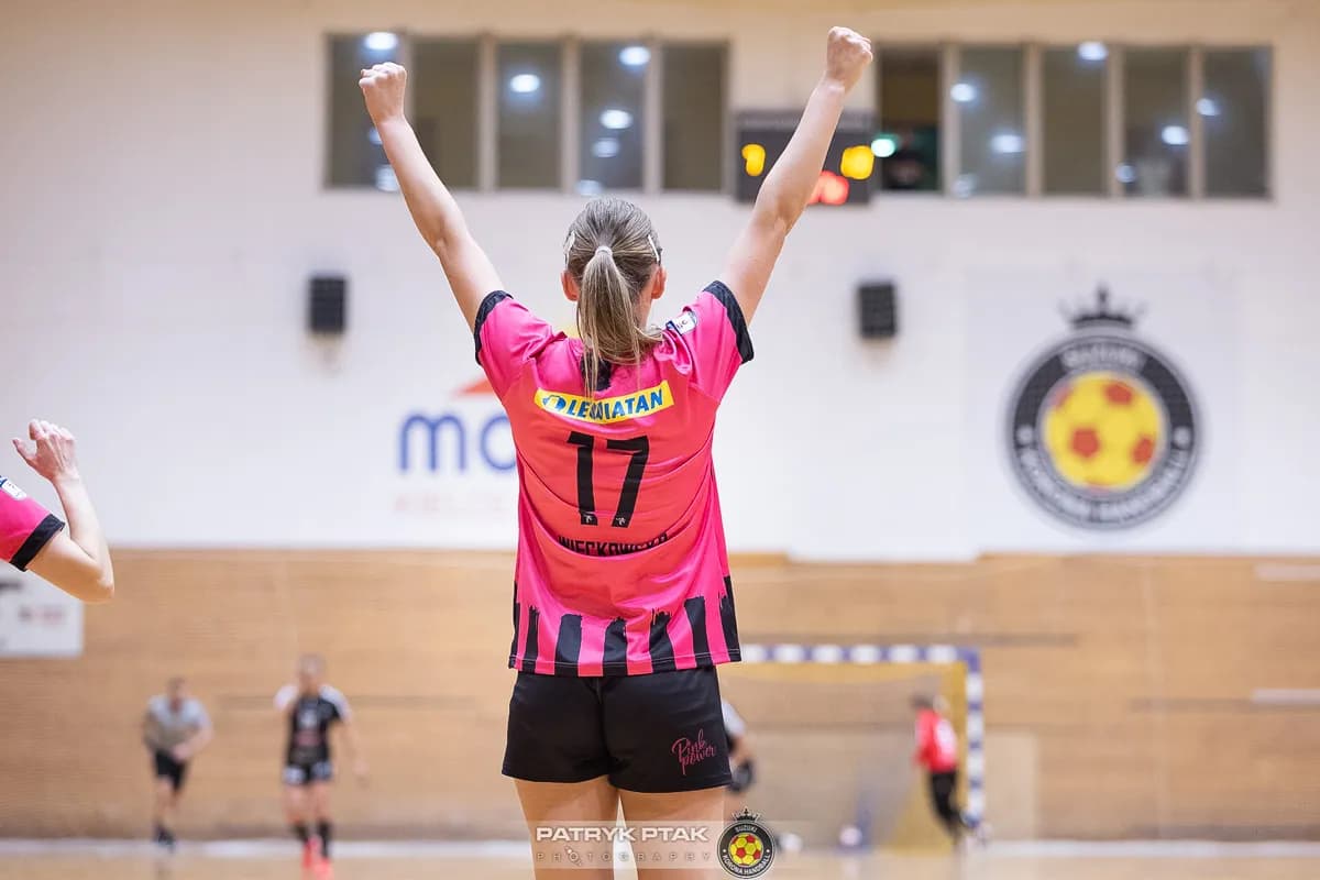 Suzuki Korona Handball Kielce – MKS Funfloor Perła Lublin 22:29