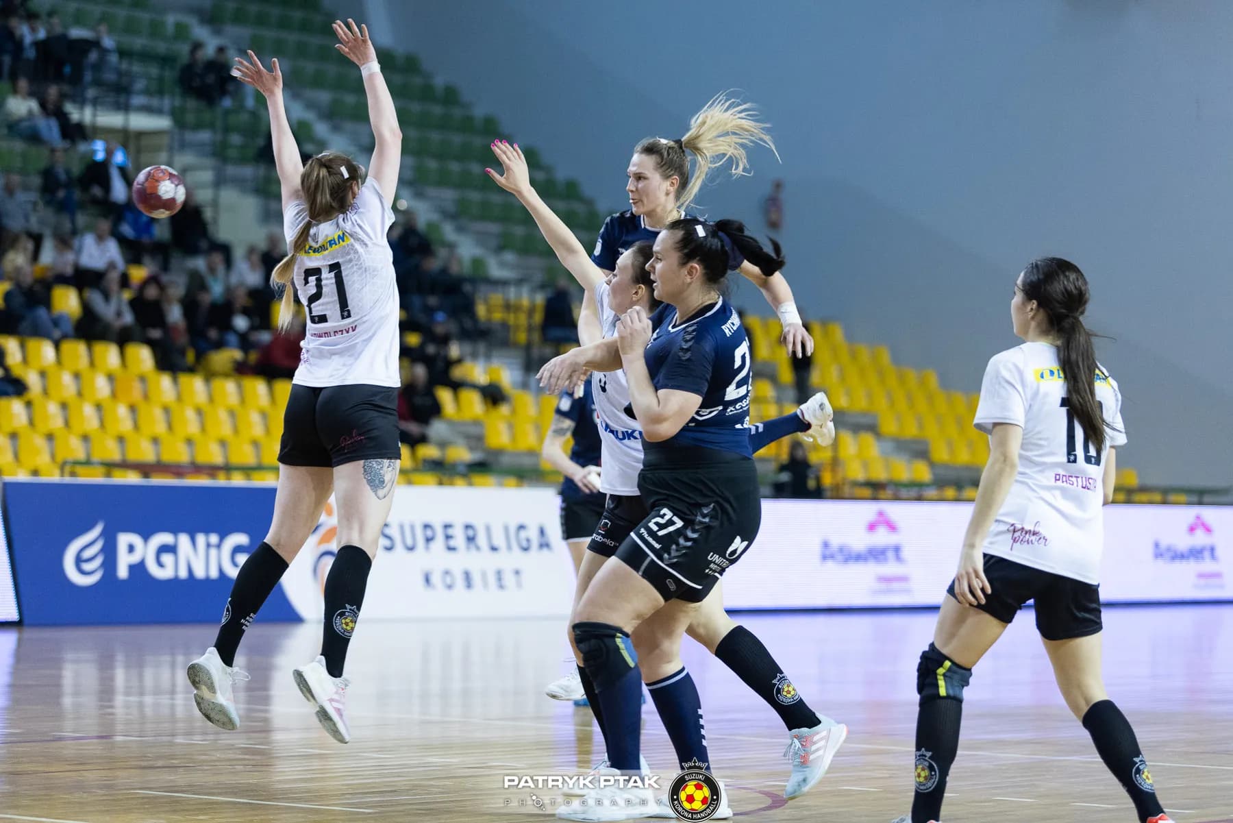 Suzuki Korona Handball Kielce vs. Młyny Stoisław Koszalin