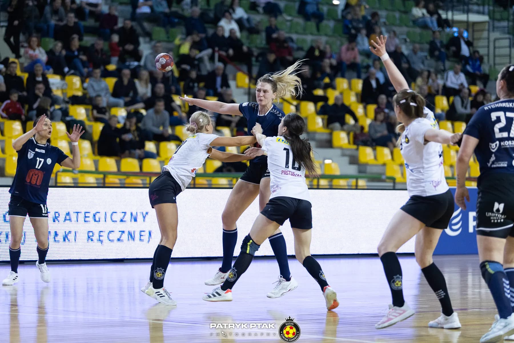 Suzuki Korona Handball Kielce vs. Młyny Stoisław Koszalin