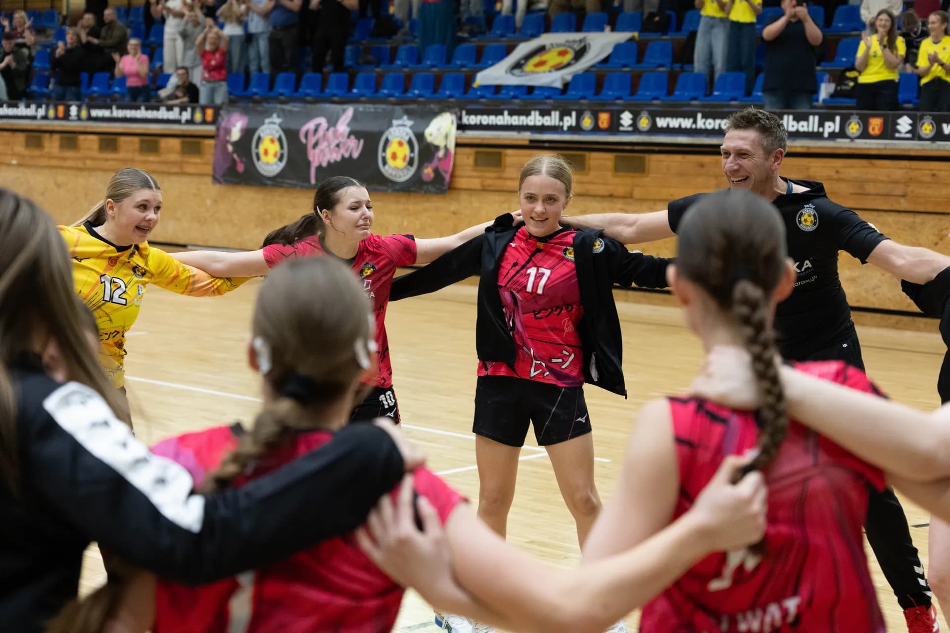 Zdjęcia z turnieju 1/8 Mistrzostw Polski Juniorek Młodszych